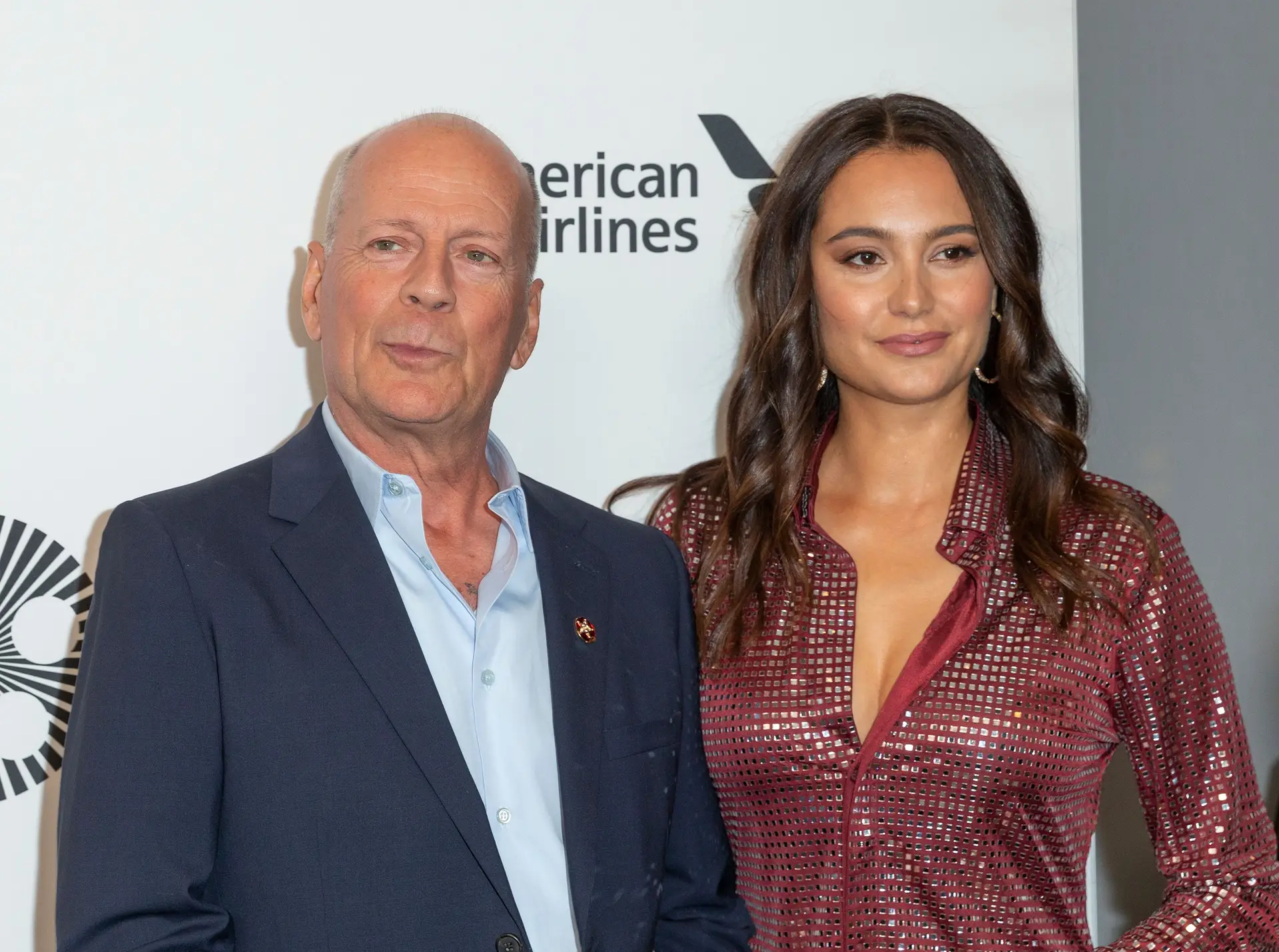 Bruce Willis e Emma Hemming em 2019