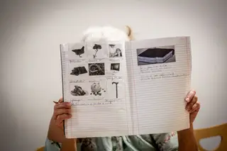 “Eu não quero morrer analfabeta”: a história de Isabel, que aos 53 foi aprender a ler e escrever
