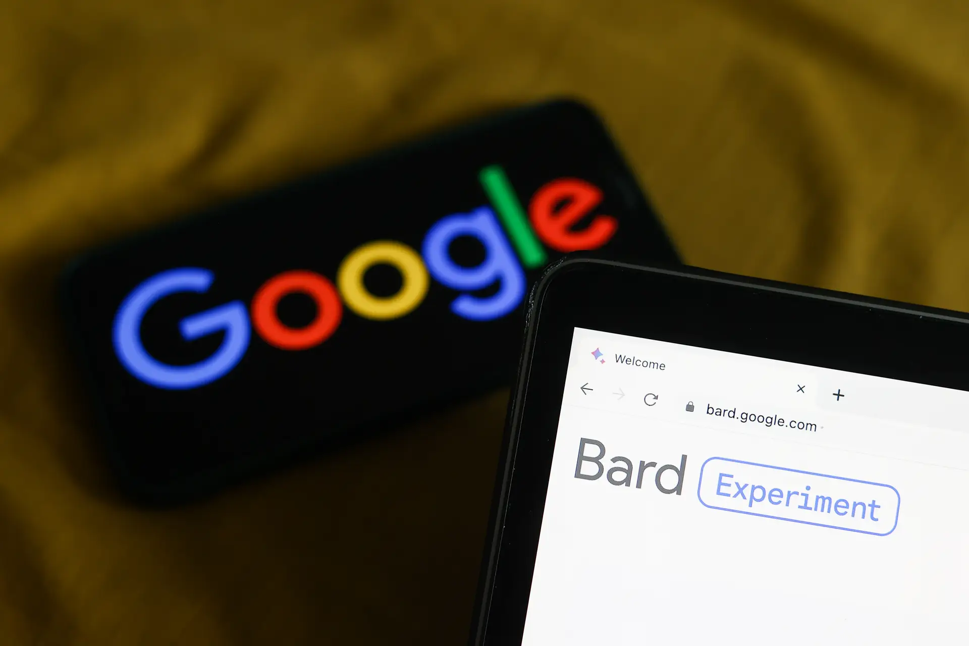 Google anuncia que já é possível entrar nos seus serviços sem palavra-passe