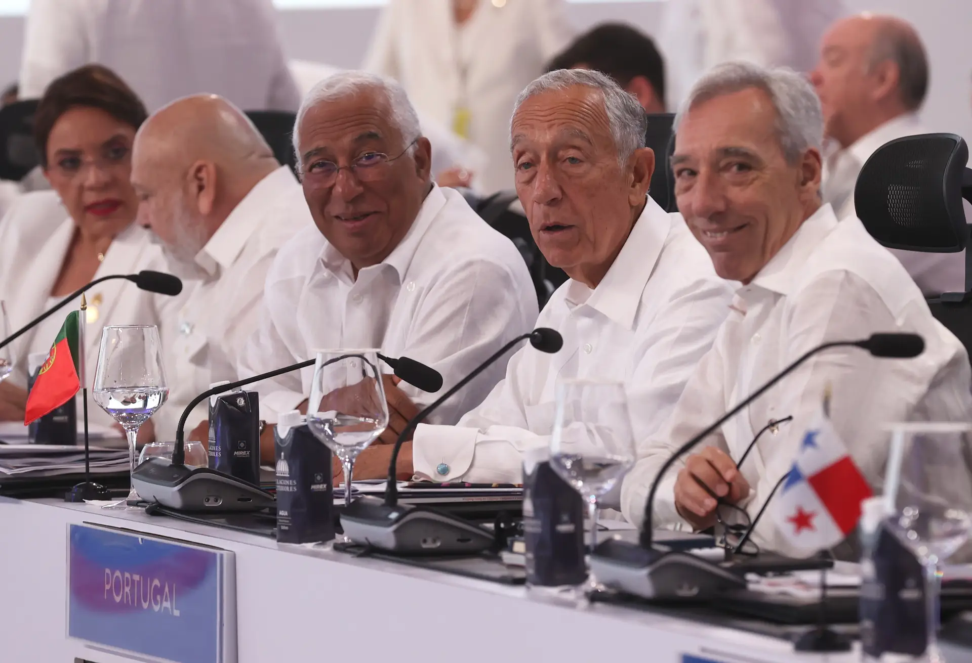 António Costa, Marcelo Rebelo de Sousa e João Gomes Cravinho na 28.ª Cimeira Ibero-Americana, na República Dominicana