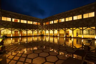 O que é o Centro Ismaelita de Lisboa: a sede mundial de uma religião que é um espaço de ajuda social, ensino e cultura laica