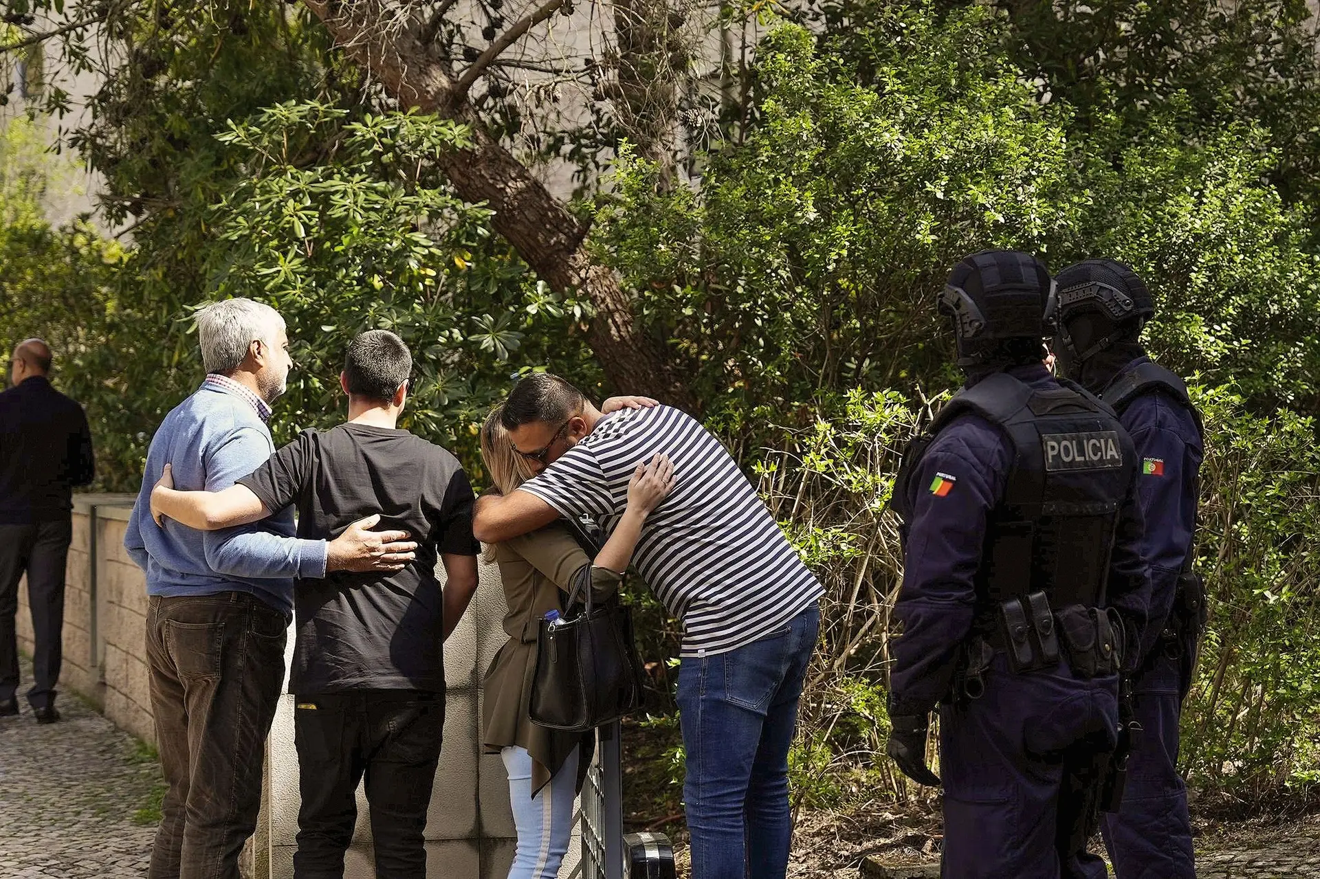 Ataque no Centro Ismaelita fez duas vítimas mortais e um professor ficou gravemente ferido