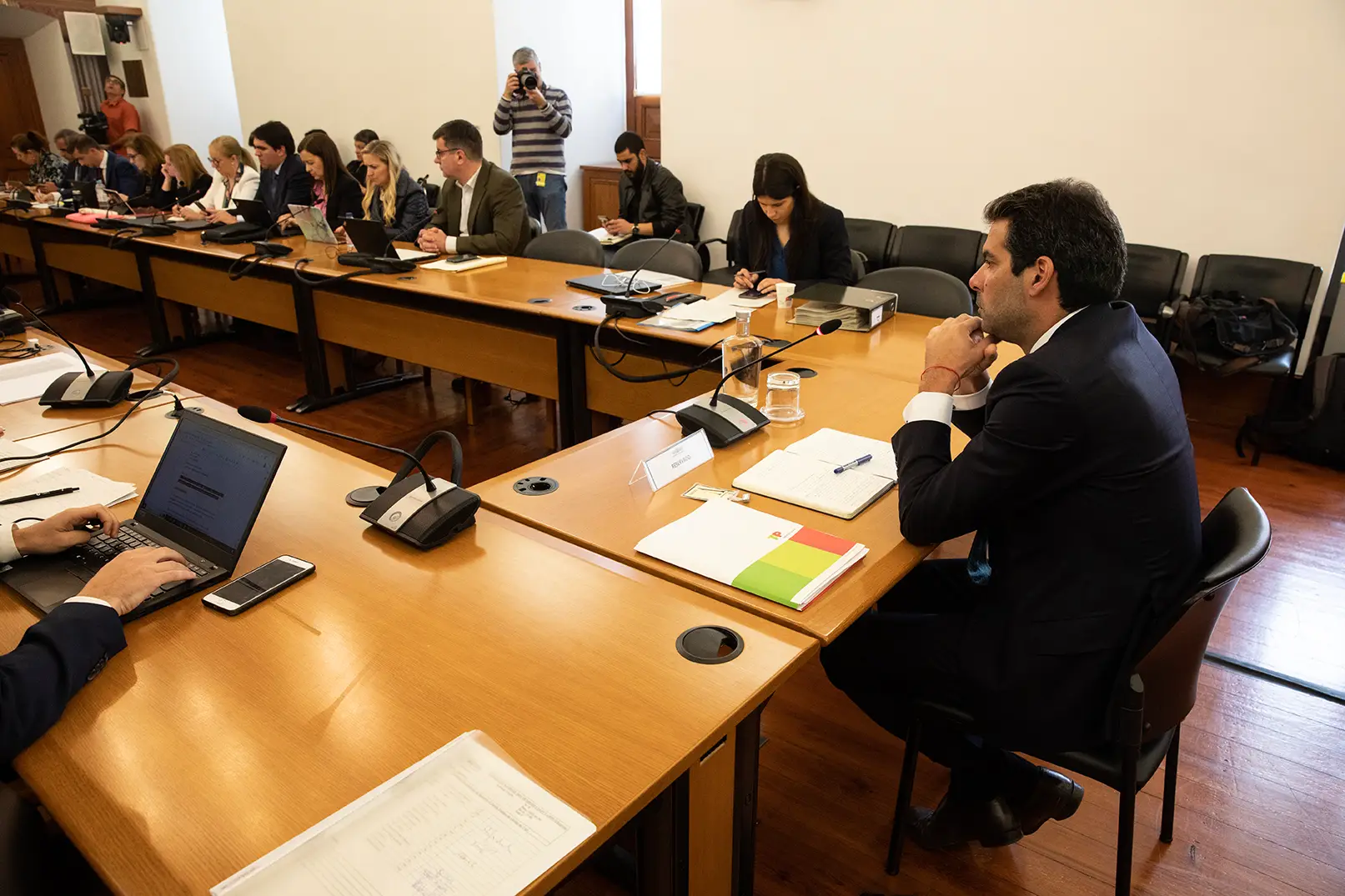 Galamba mandou e-mail à TAP com indicações sobre "a forma" de divulgação dos lucros, PSD quer lê-lo