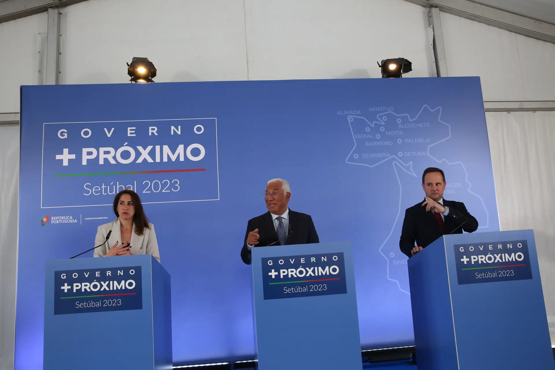 Governo mantém medidas polémicas no pacote Mais Habitação mas suaviza contribuição sobre Alojamento Local