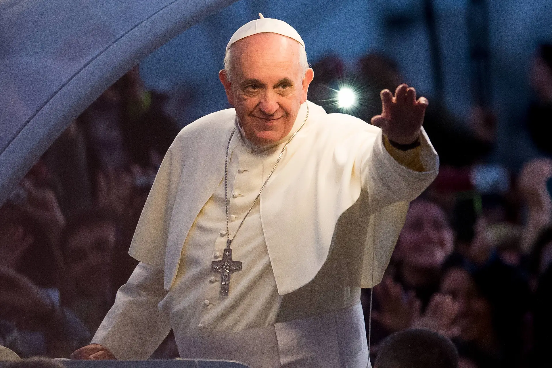 Papa decide dar às mulheres direito de voto no Sínodo dos Bispos