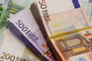 Bancos vão passar a vender Certificados de Aforro