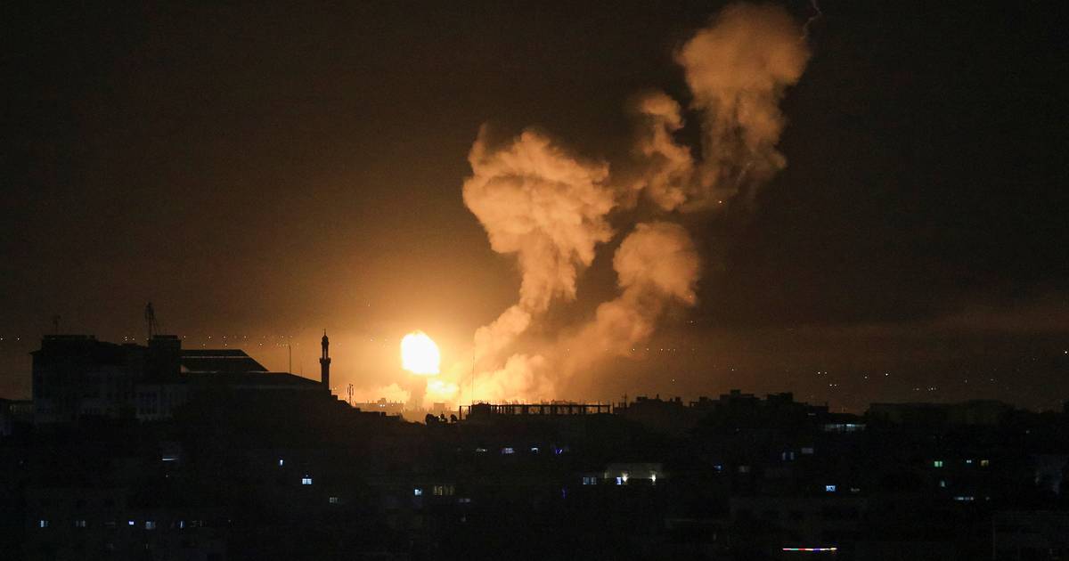Várias explosões ouvidas em Gaza depois de Exército israelita anunciar ataques