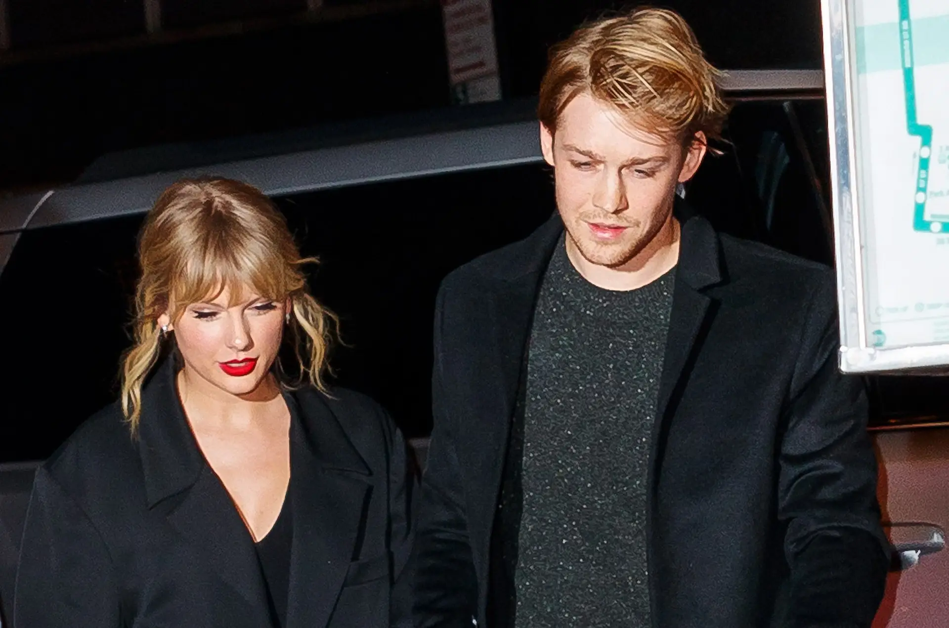 Taylor Swift e Joe Alwyn terminam relação