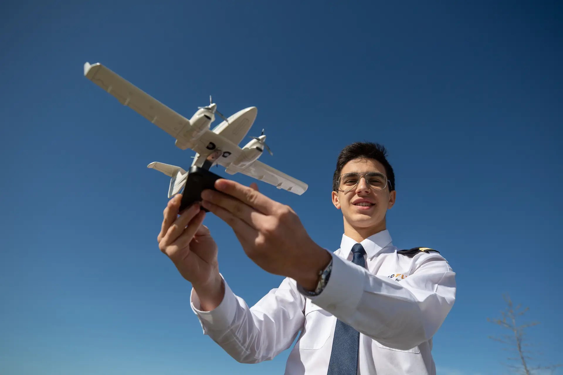 Em Bragança há uma escola de pilotos que ensina a voar pelo mundo