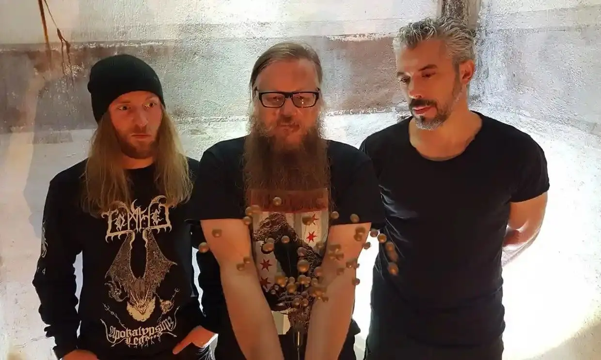 Banda punk alemã diz-se “humilhada” após ter-lhe sido recusada a entrada no Reino Unido