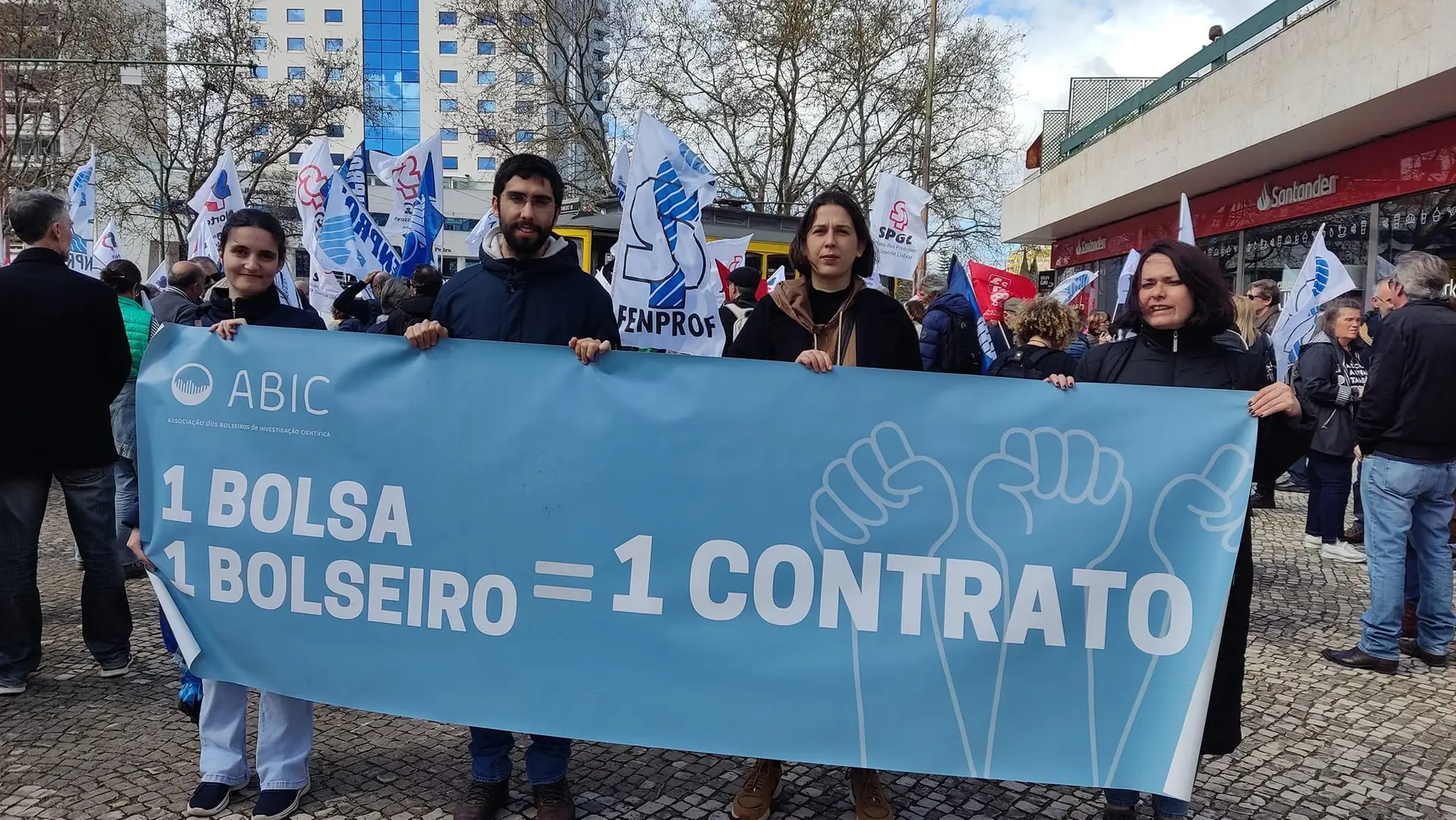 Os bolseiros de investigação científica juntaram-se à manifestação nacional que decorreu em Lisboa, a 18 de março de 2023