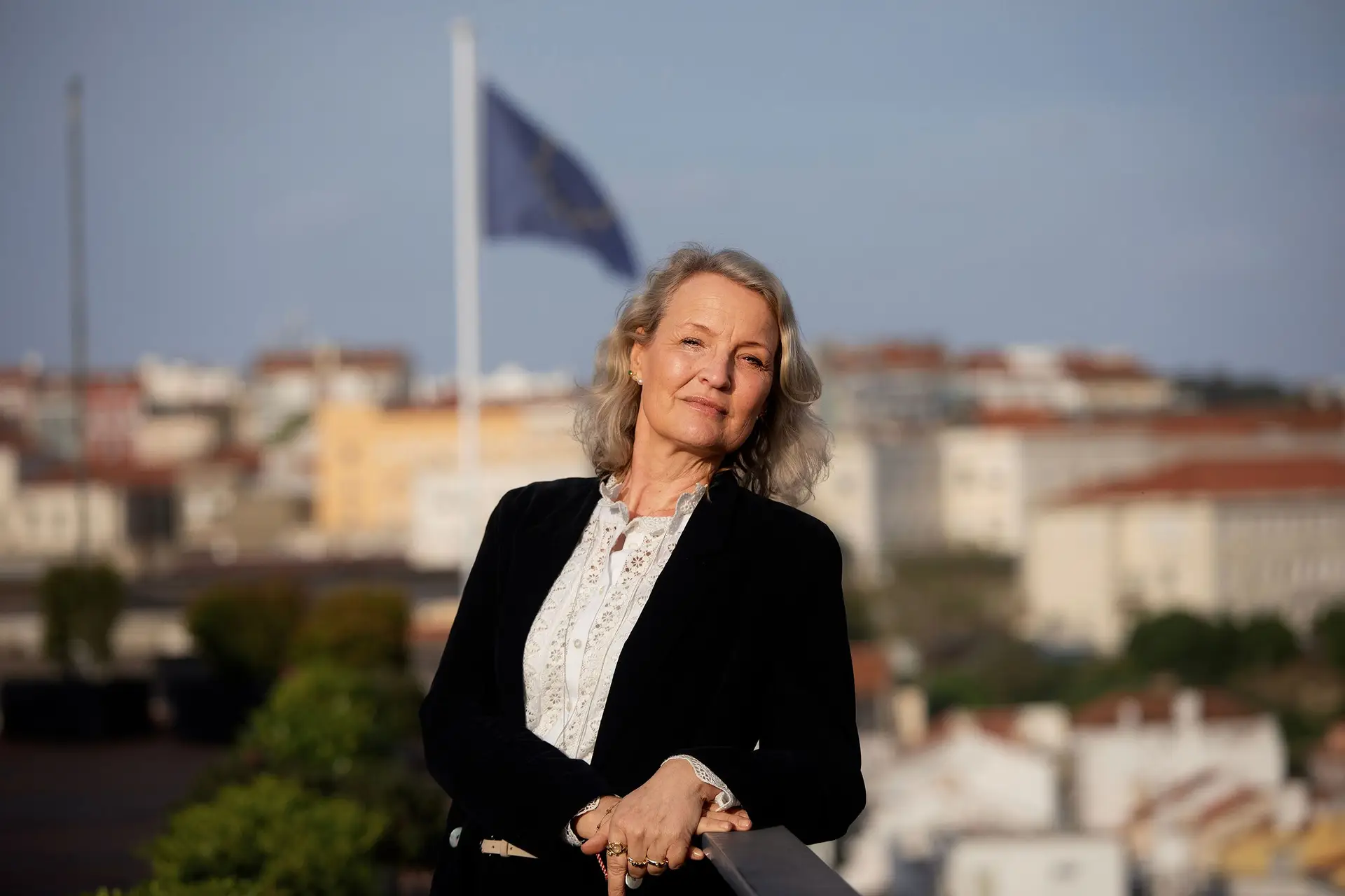 A diretora-geral de Energia da Comissão Europeia esteve em Portugal no final de março