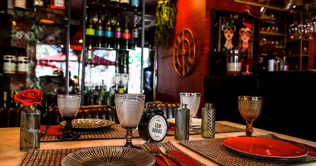 Restaurantes: menu descomprometido e ambiente agradável em pleno centro histórico de Setúbal, é… Sem Horas!