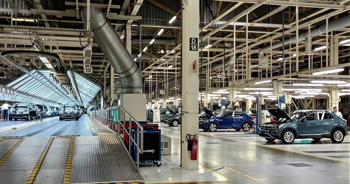Produção automóvel em Portugal aumentou 39,8% em março