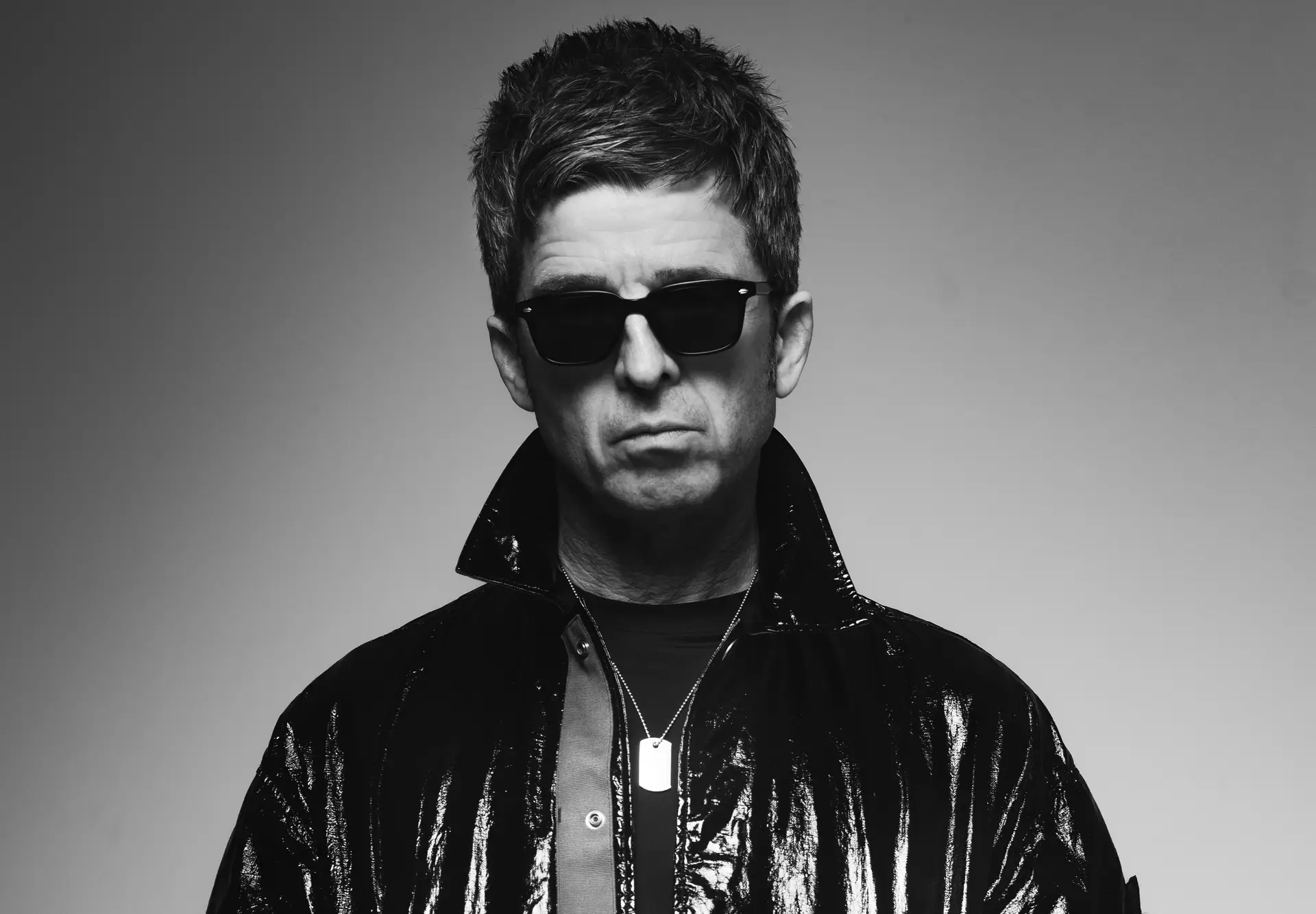 Noel Gallagher tem canção nova: ouça aqui ‘Council Skies’