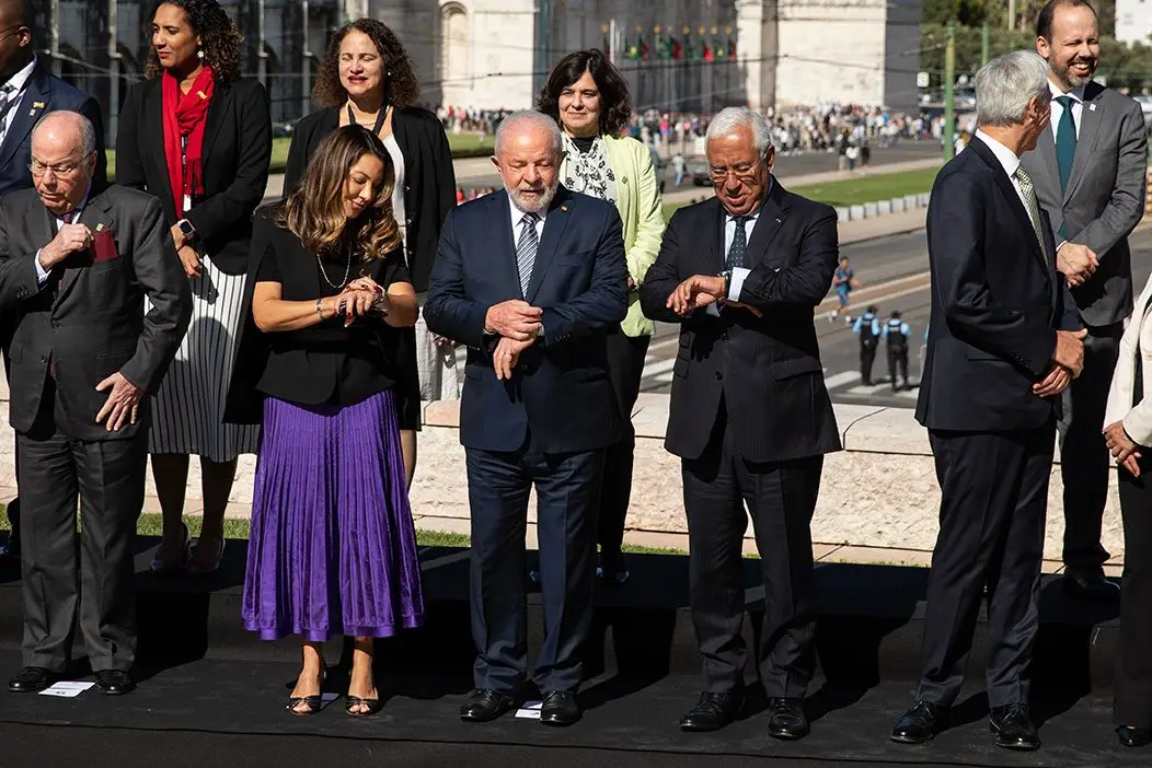 Depois de Marcelo, Lula reuniu-se com Costa, antes de todos voltarem a juntar-se para jantar na Ajuda e comer "um bacalhau"