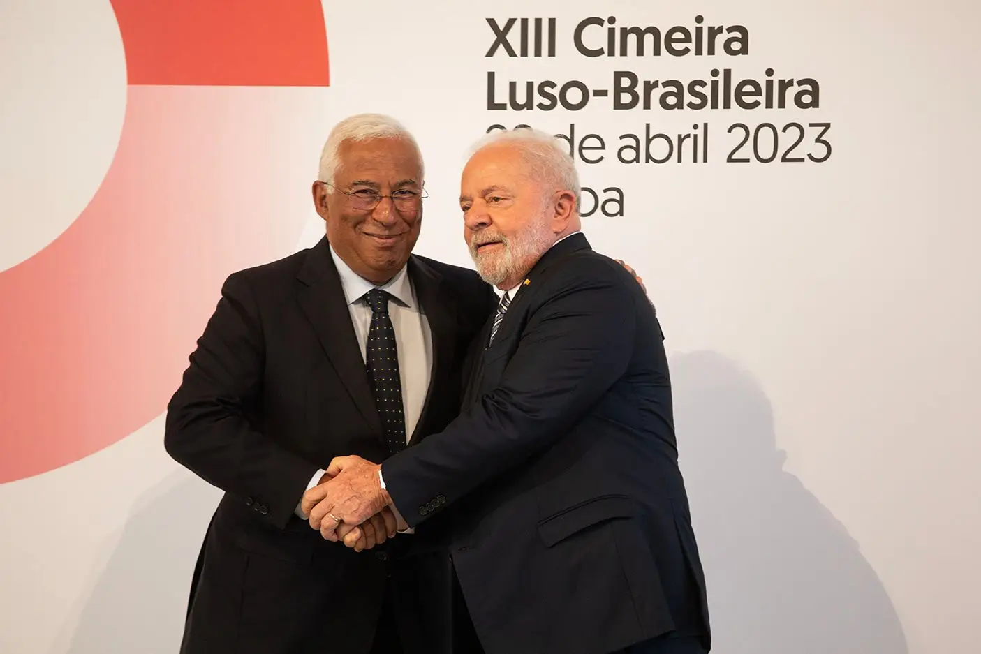 Brasil e Portugal assinaram 10 protocolos: o objetivo é aprofundar as relações bilaterais