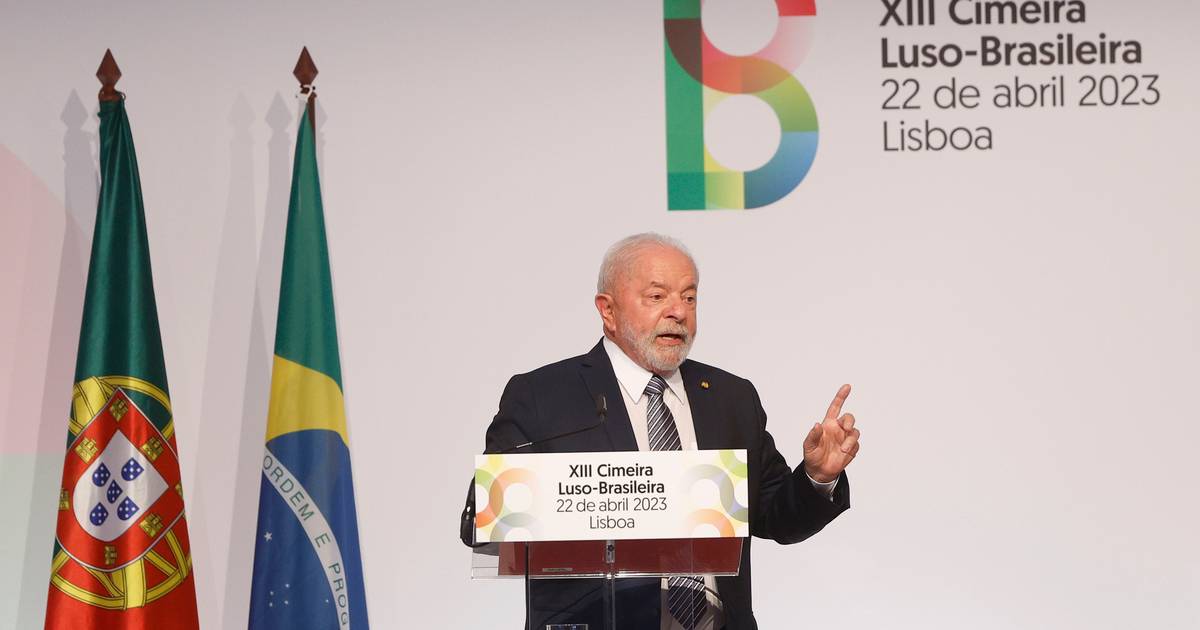 Depois de gozar uma folga este domingo, Lula tem segunda-feira com agenda cheia