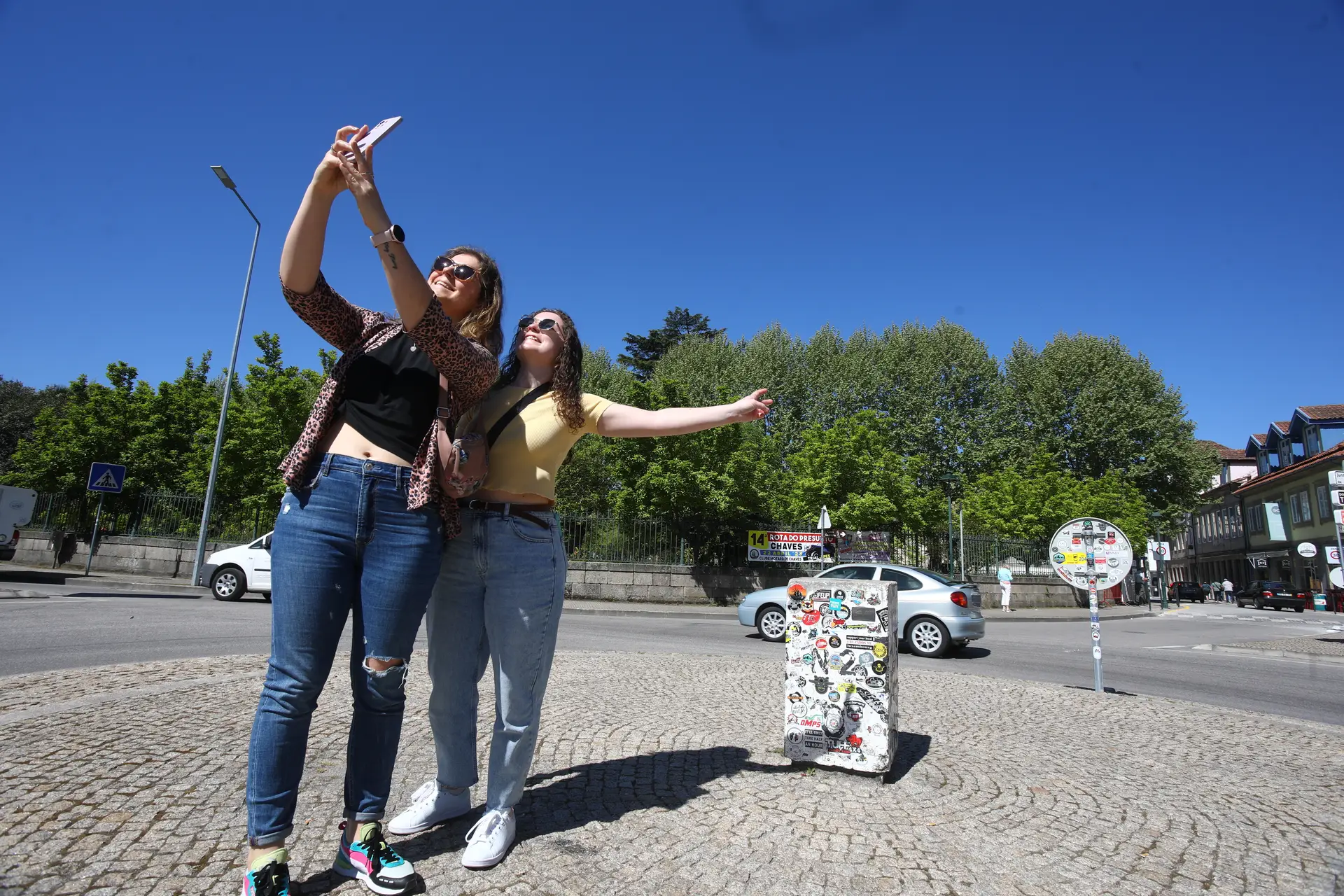 O quilómetro zero da Nacional 2 trouxe o “espanto” e novos negócios a Chaves