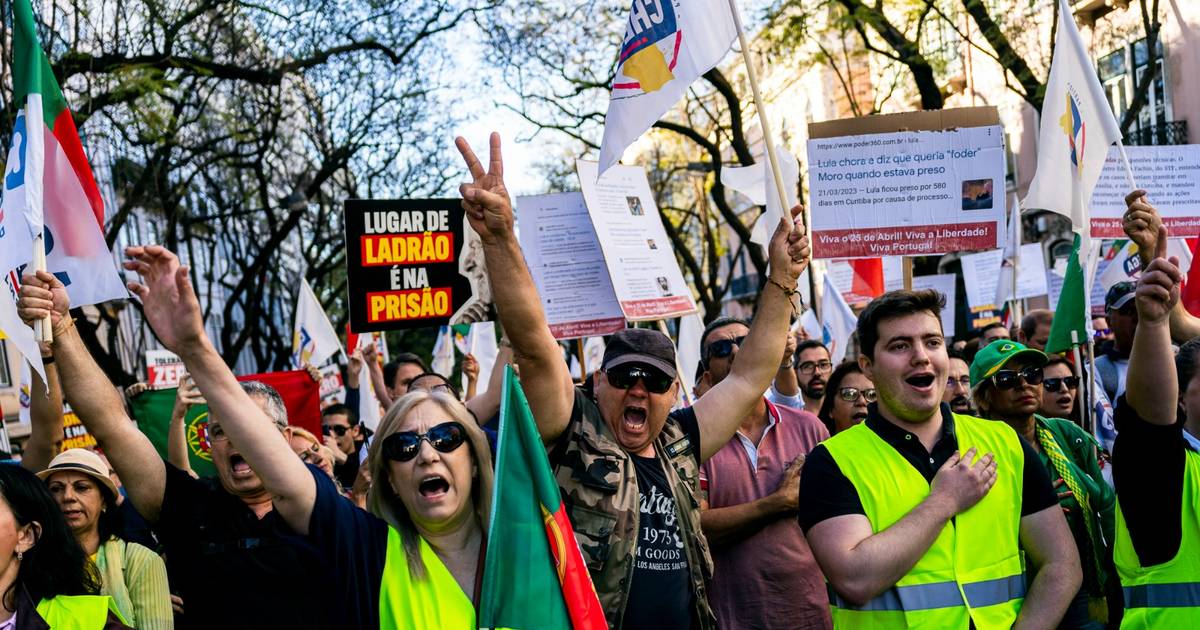 Os movimentos de ódio portugueses estão a copiar as ideias da extrema-direita internacional – e isso é “bastante preocupante”