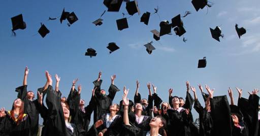 Norte-americano de 16 anos candidatou-se a 200 universidades, foi aceite em 170 e recebeu ofertas de bolsas de mais de €8 milhões