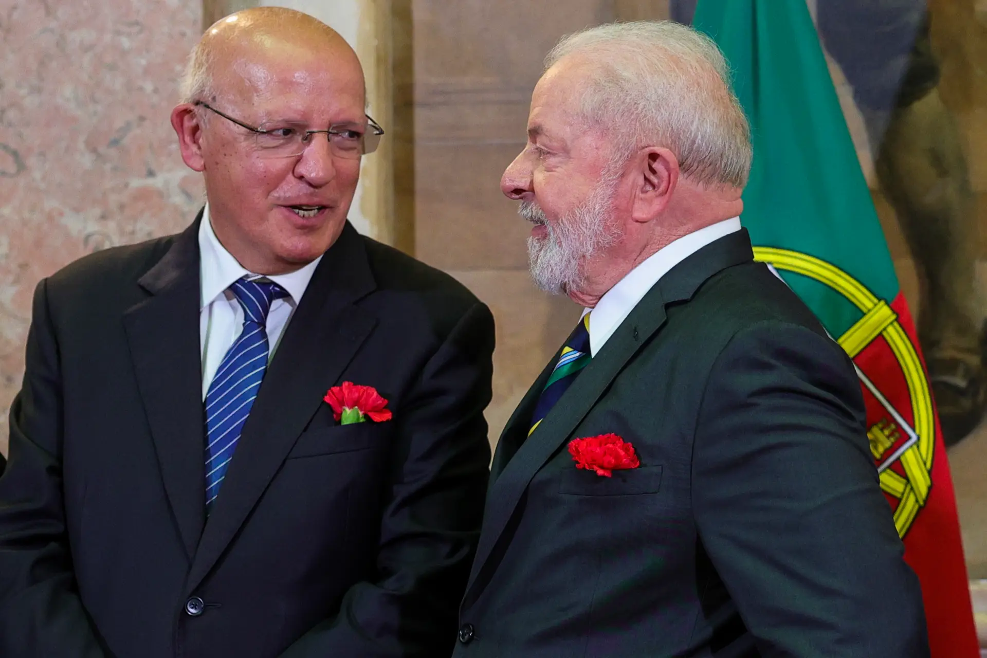 "Flagrante violação" de direitos e liberdades: Augusto Santos Silva abre averiguação sobre o 'caso' do vídeo