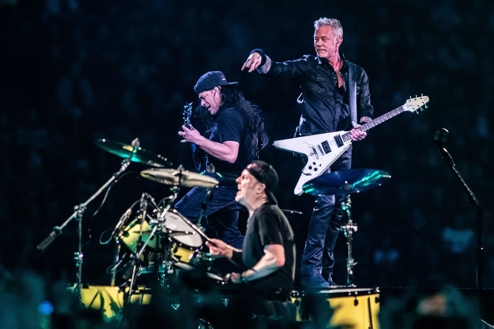 Metallica iniciam nova digressão mundial em Amesterdão: veja os vídeos e o alinhamento