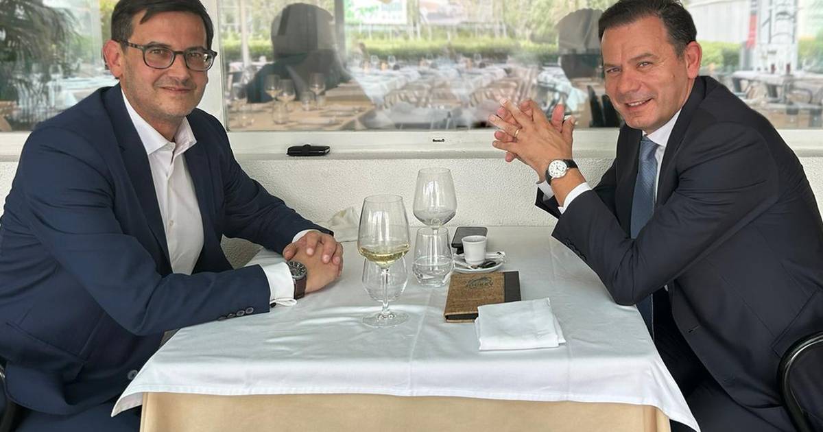 Montenegro e Rocha almoçaram juntos com crise no Governo na agenda