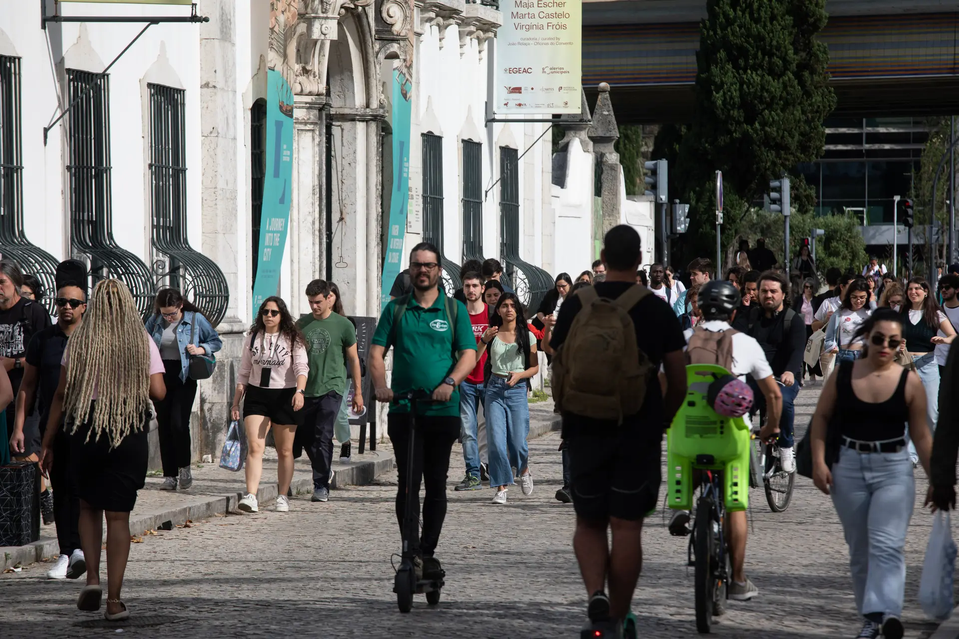 Roménia cresce mais e ultrapassa Portugal no PIB per capita já este ano