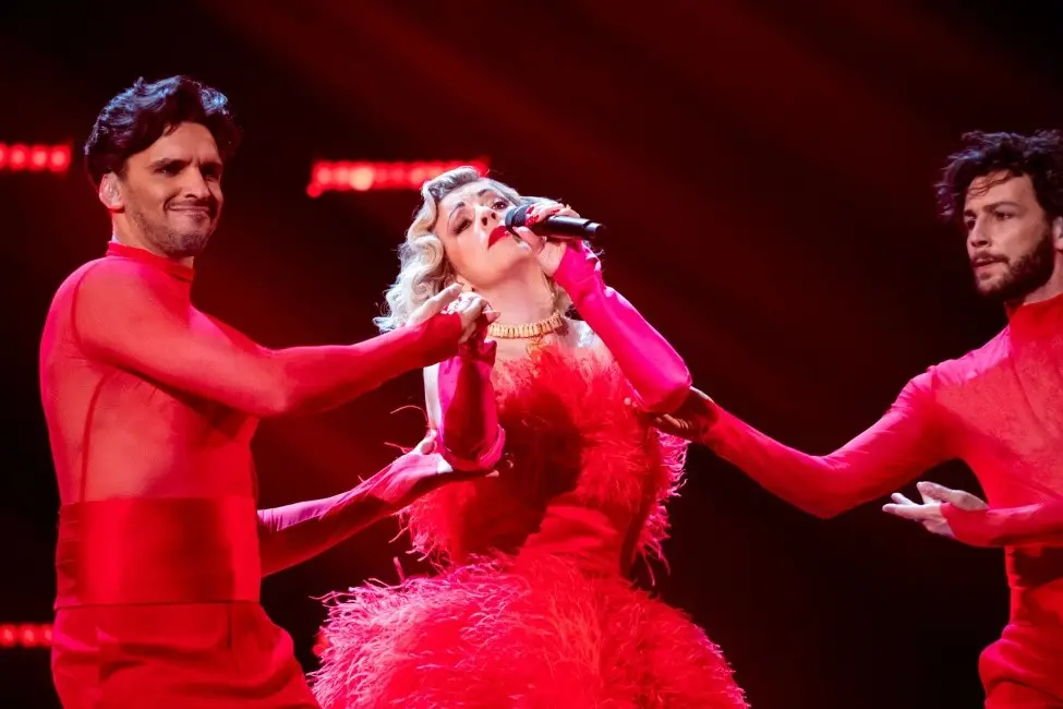 Mimicat já voltou ao palco de ensaios da Eurovisão: veja o vídeo de uma atuação “polida e profissional”