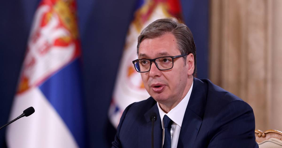 Presidente sérvio garante que processo eleitoral terminará 