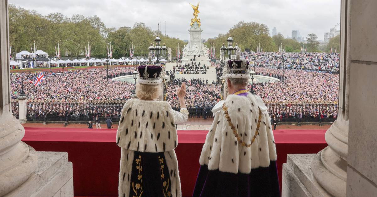 Episódio extra: Coroação de Carlos III, o Reino Unido entrou finalmente no século XXI?