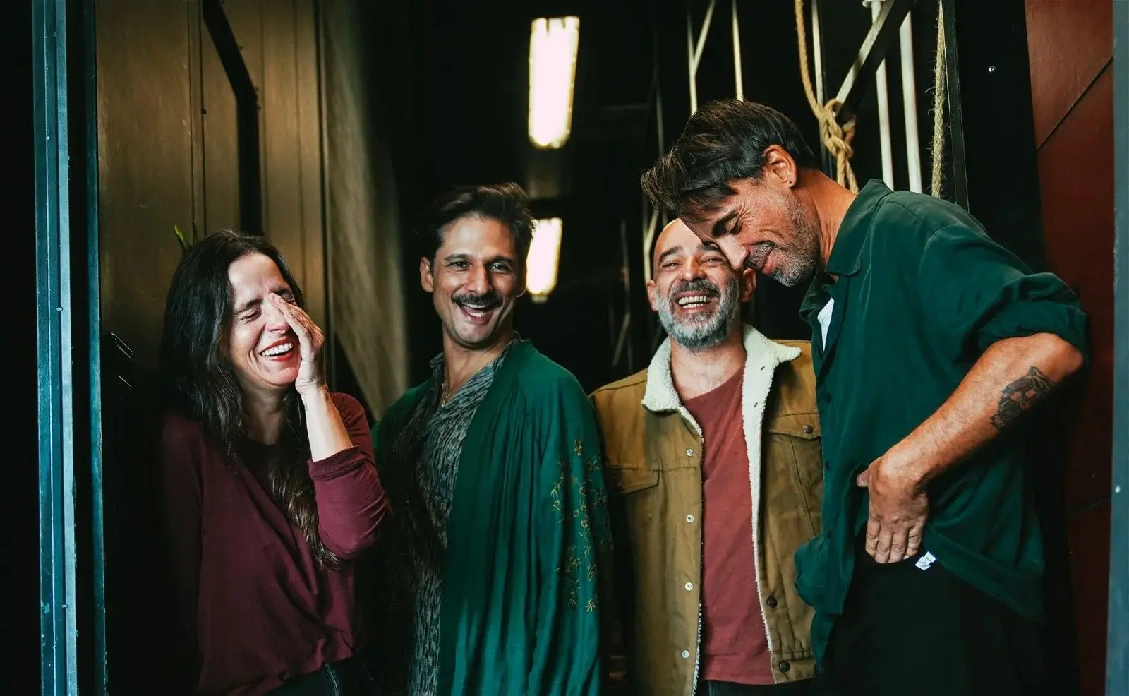 Linda Martini estão a gravar novo álbum: veja fotos e vídeo no estúdio