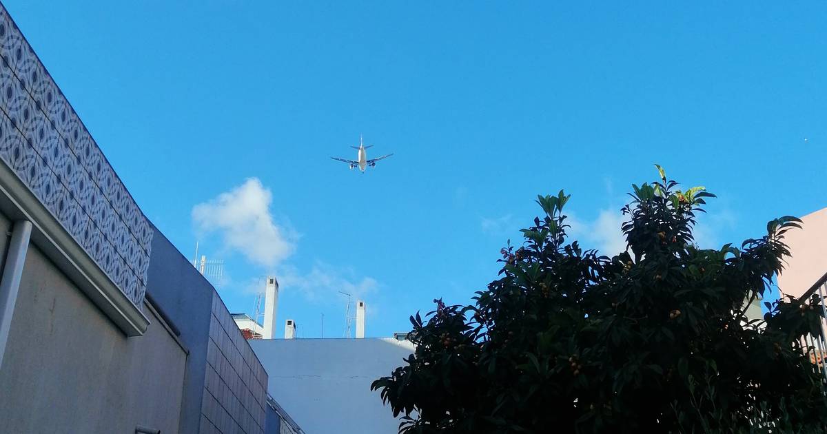 Ruído dos aviões: três anos depois, não há um único edifício em Loures e Lisboa submetido a obras de insonorização