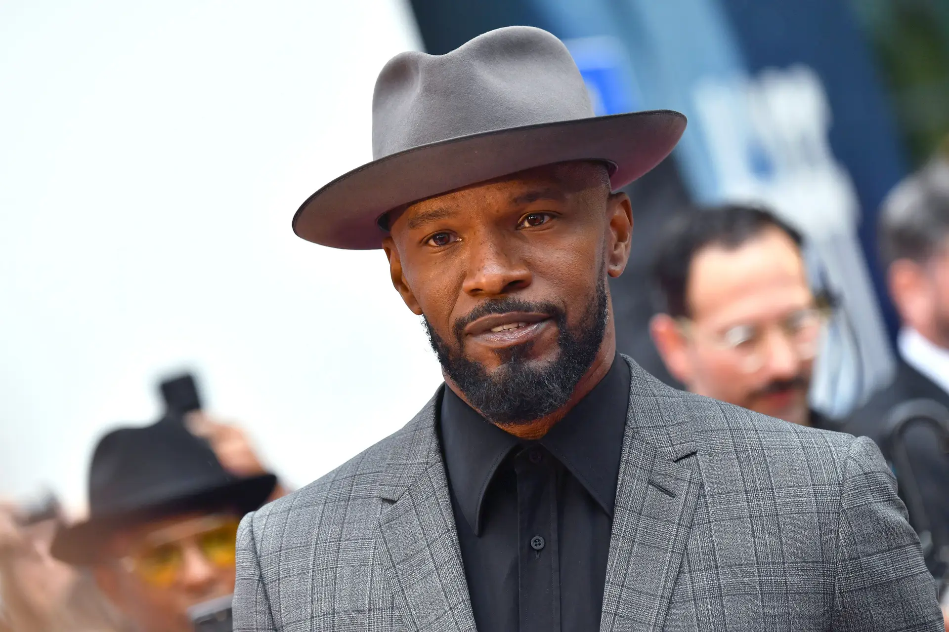 Jamie Foxx continua hospitalizado: família do ator “espera o melhor mas está preparada para o pior”
