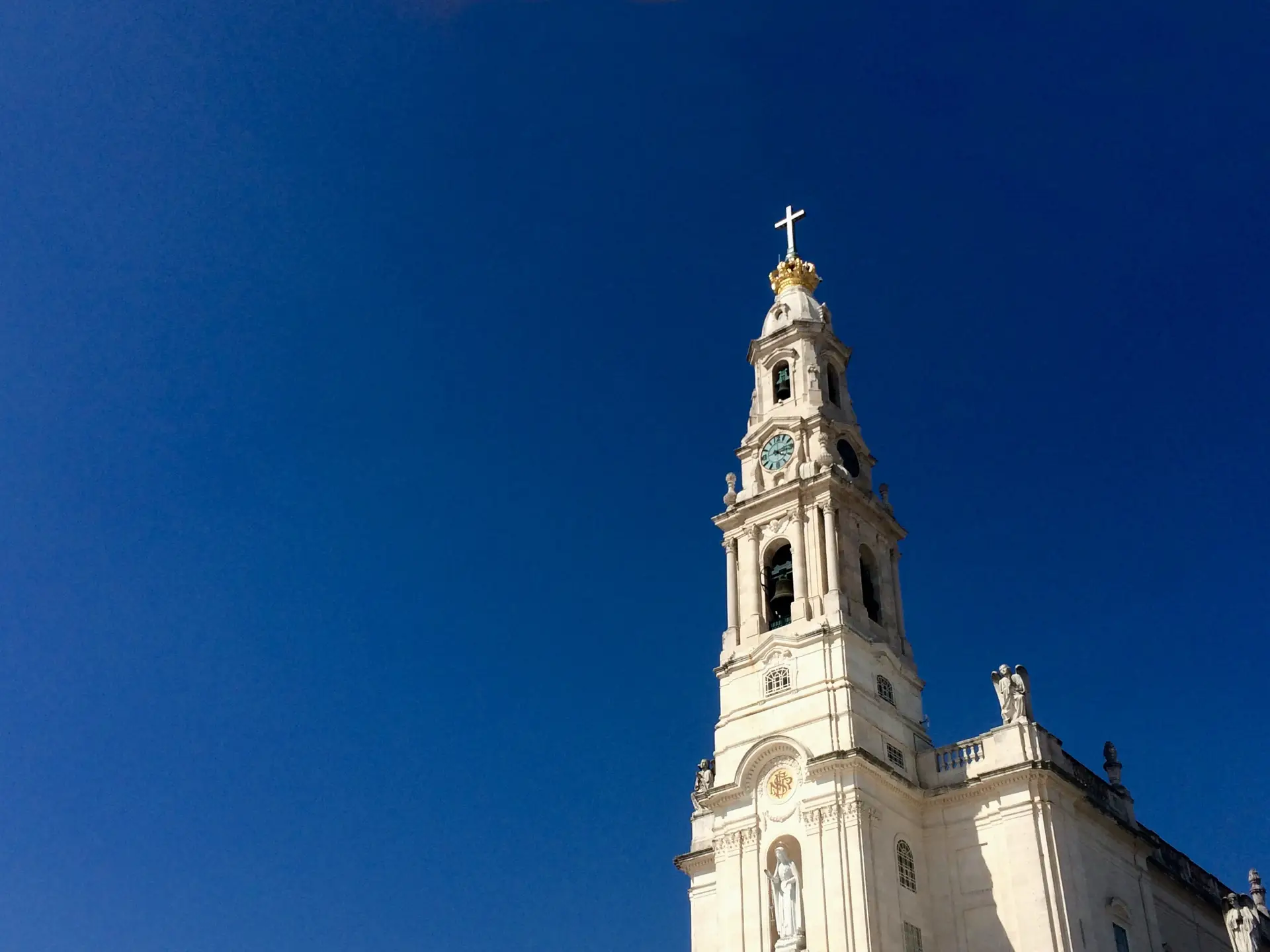 Diocese de Fátima divulga congresso com homossexual “convertido”, especialista em Direito Penal admite que evento viole leis
