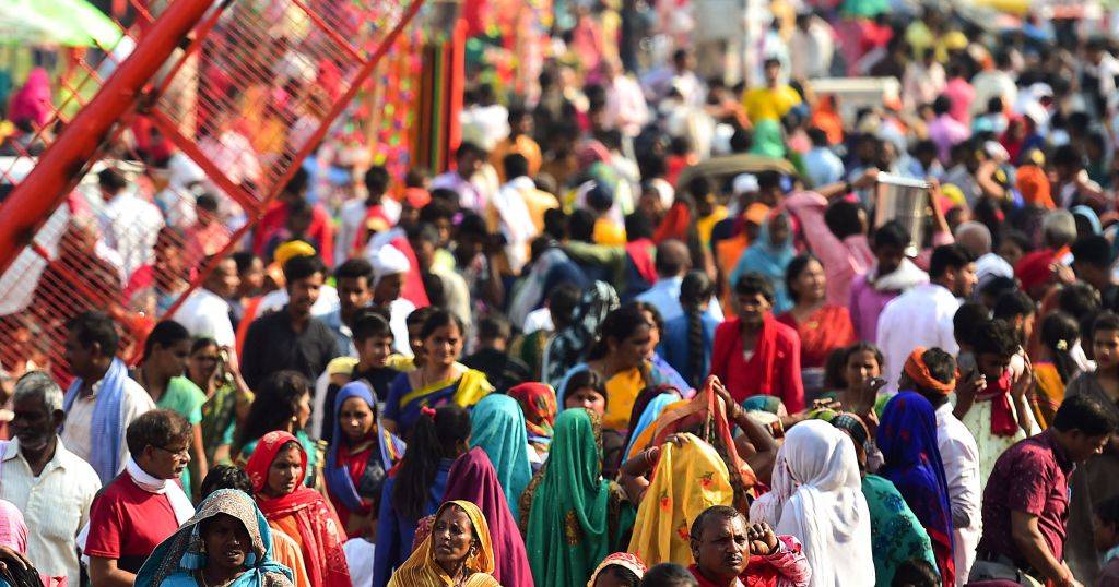 Índia, o país mais populoso do mundo, continua uma promessa por cumprir
