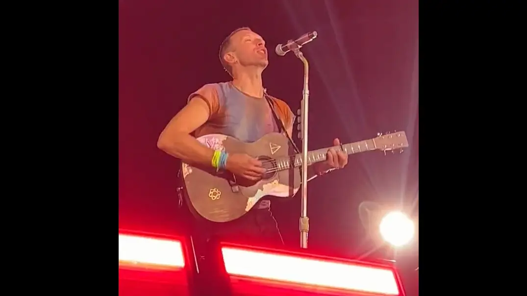 Will Champion, dos Coldplay, desenhou um pastel de nata na bateria: “É  maravilhoso estar de volta a Portugal” - Expresso