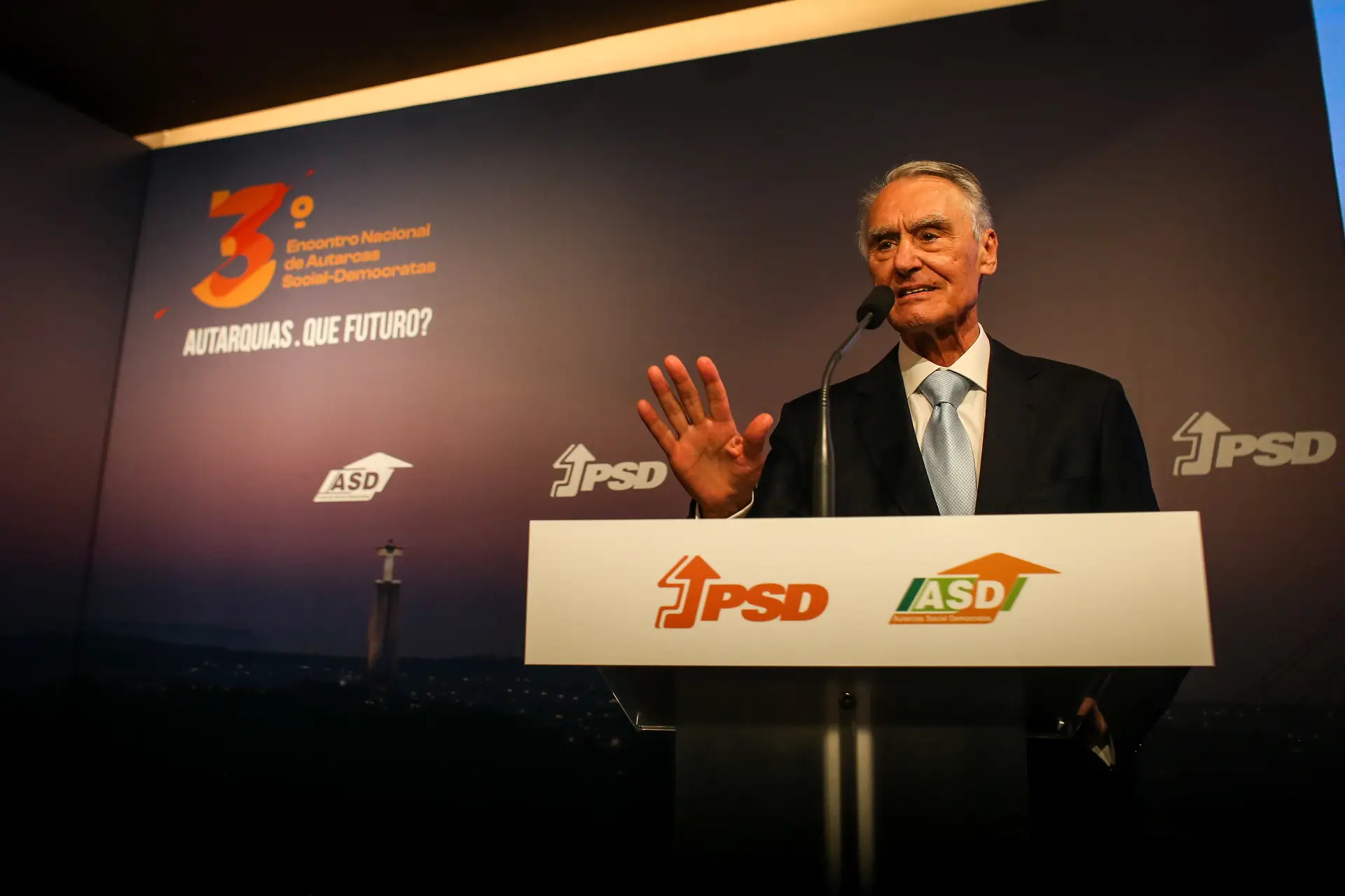 Cavaco Silva: "O primeiro-ministro deve evitar responder em público às críticas do Presidente"