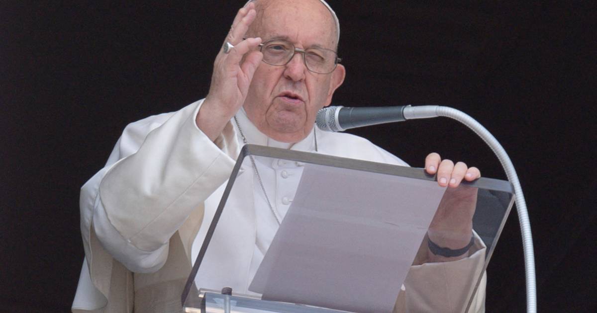 Papa Francisco pede ao mundo que não se habitue aos conflitos, guerra e violência