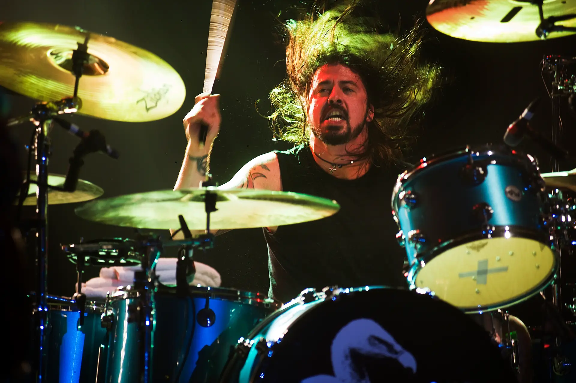 Dave Grohl gravou as partes de bateria do novo álbum dos Foo Fighters
