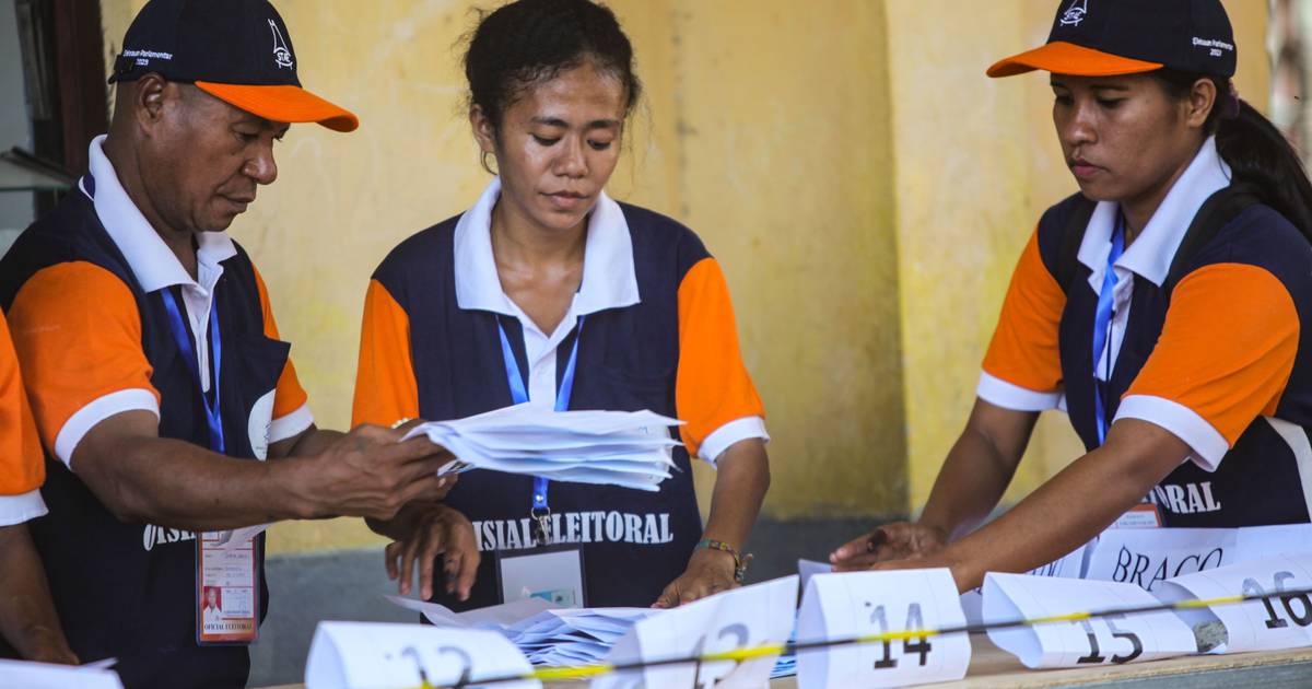 Eleições em Timor-Leste com atrasos na divulgação de resultados devido a problemas técnicos e de Internet