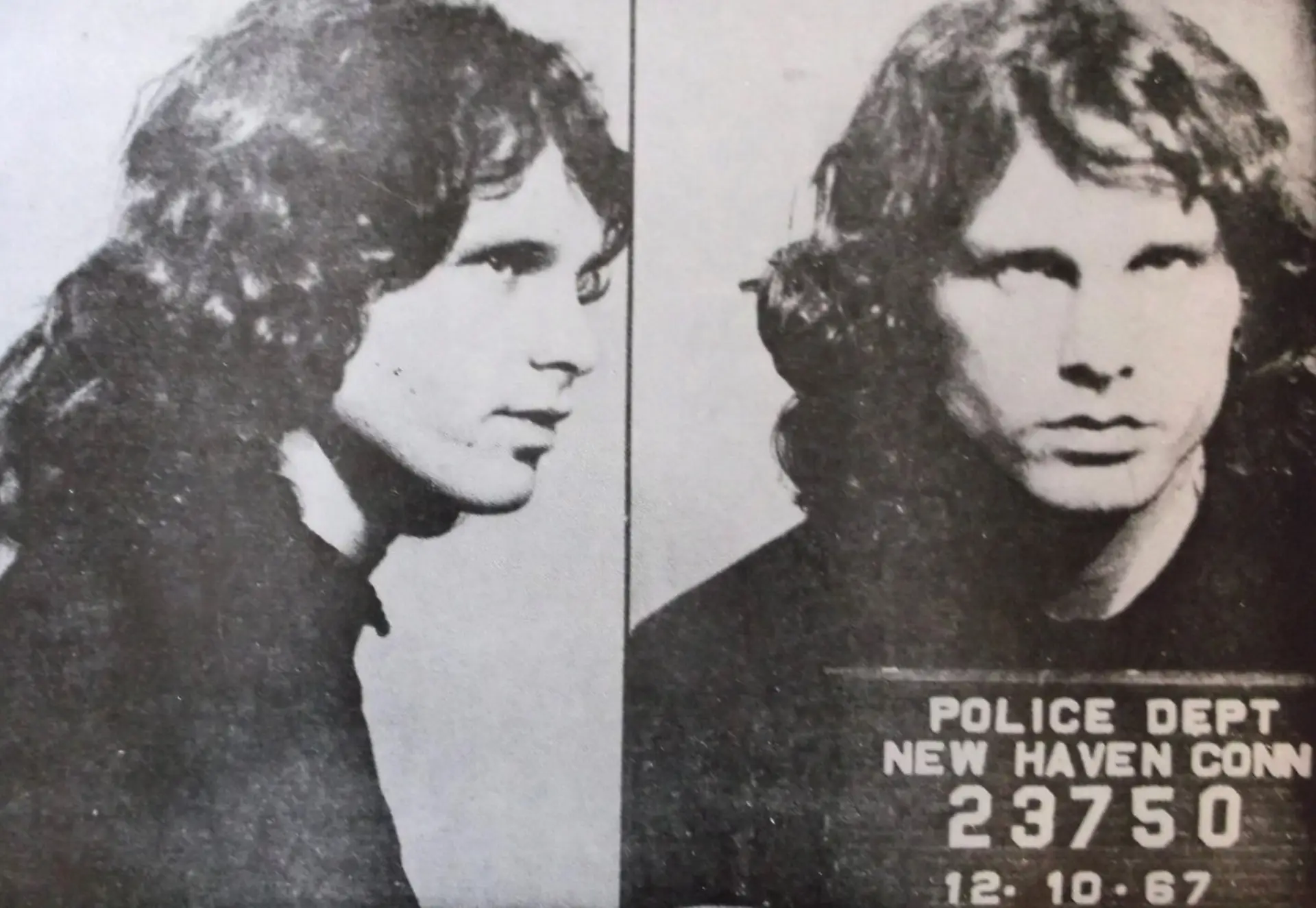 Recordar é viver: quando Jim Morrison foi detido em palco pela polícia a meio de um concerto dos Doors