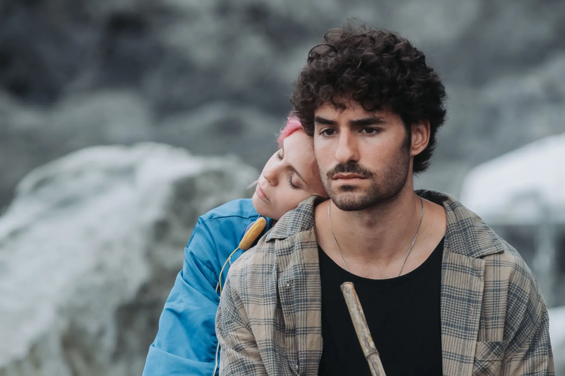 “Rabo de Peixe” chega à Netflix com uma ficção sobre a meia tonelada de cocaína que deu à costa nos Açores