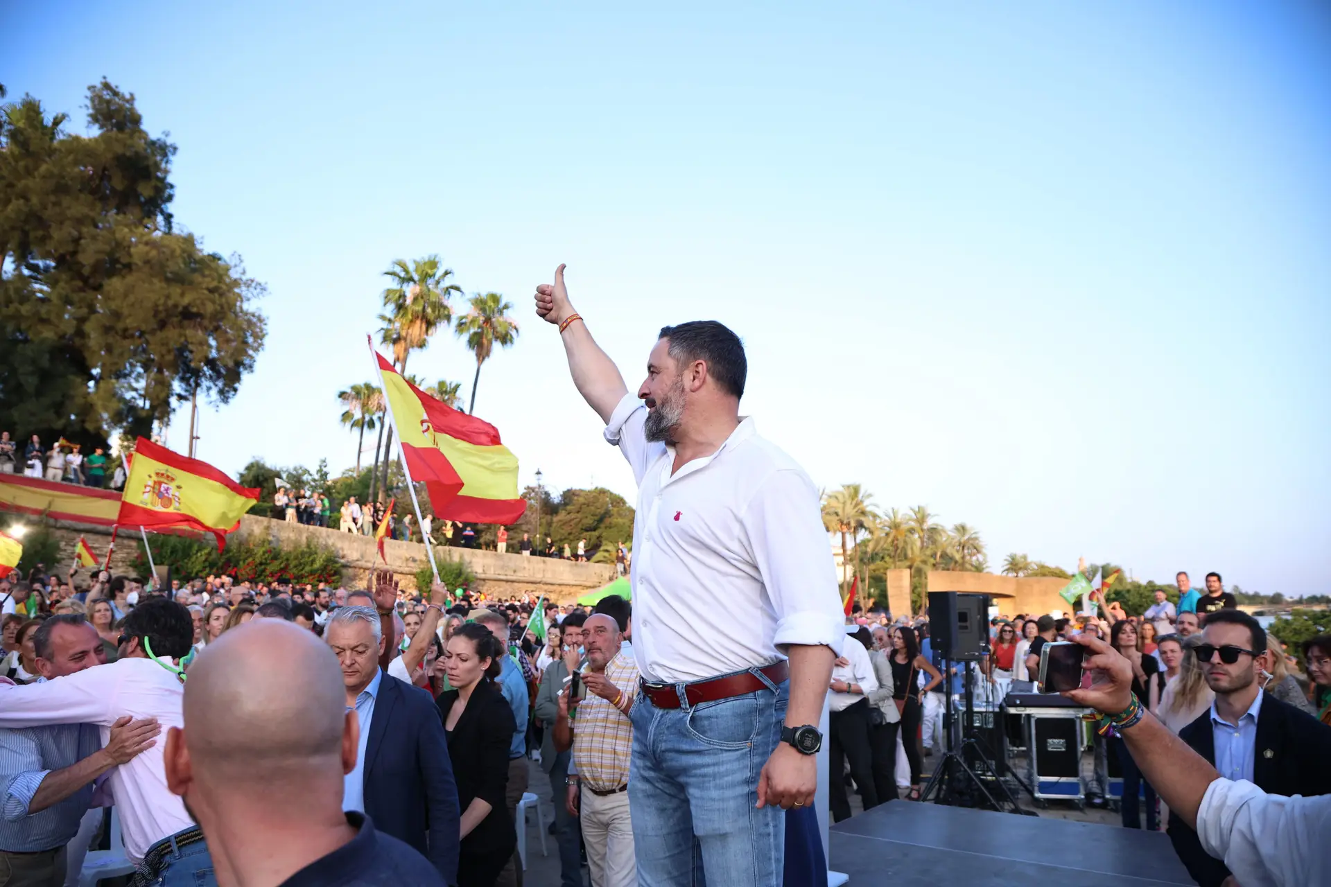 Santiago Abascal, líder do Vox (extrema-direita), espera que o seu partido seja decisivo para a governação de várias regiões 