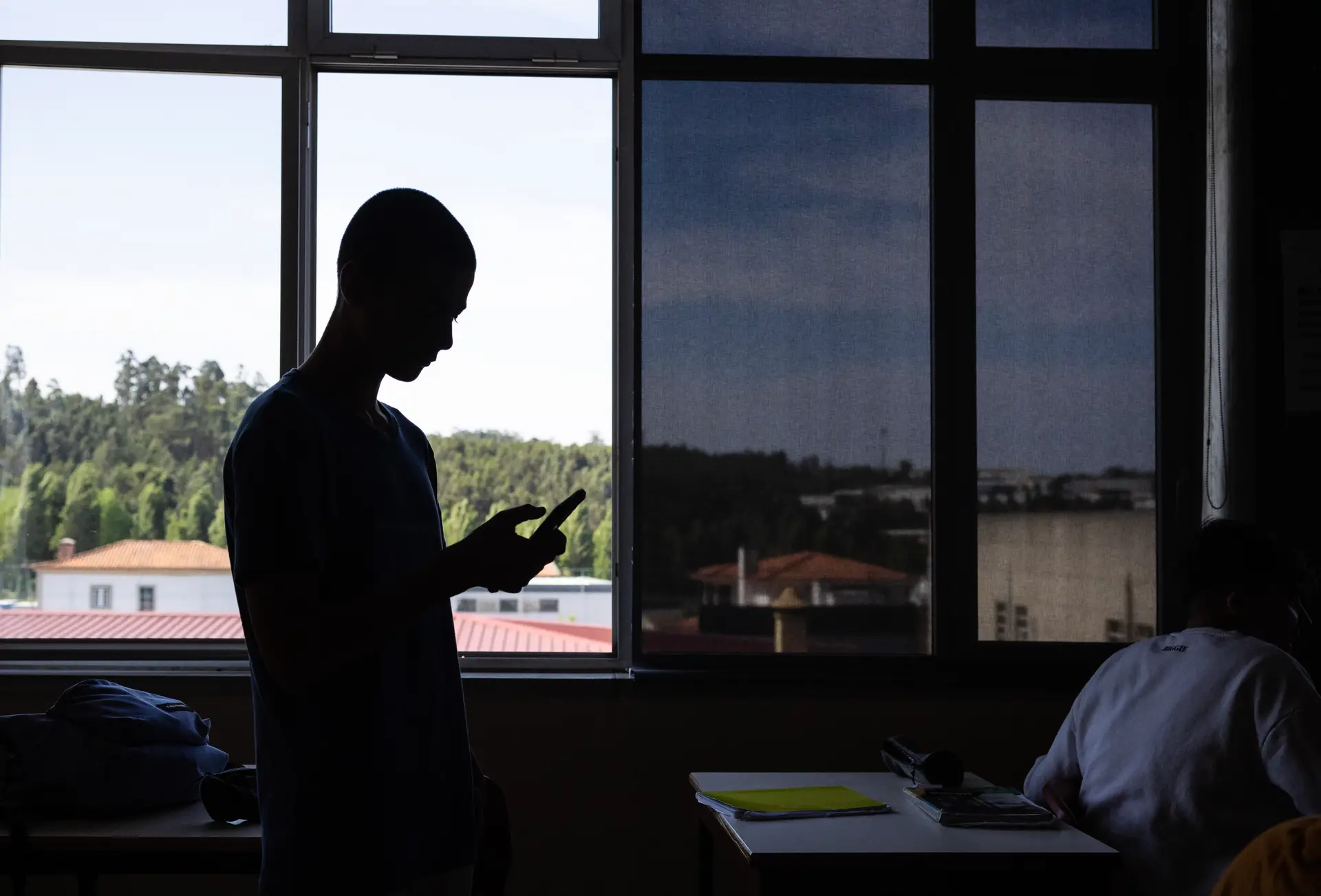 Nova linha para prevenção de suicídio arranca hoje, mas ainda sem coordenação clínica