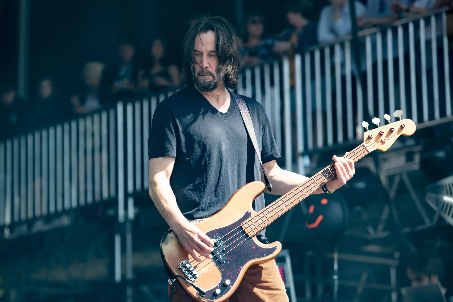 ¿Qué hizo Keanu Reeves con el presidente checo antes del concierto? ¿Qué hizo Keanu Reeves con el presidente checo antes del concierto?