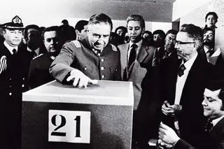 Chile: O Presidente é socialista, a extrema-direita cresce, a Constituição vem do tempo ditadura e vai ser difícil de alterar