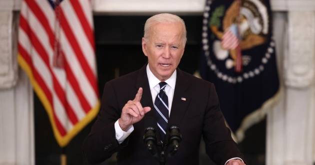 EUA evitam bancarrota, Biden promulga lei que suspende teto da dívida