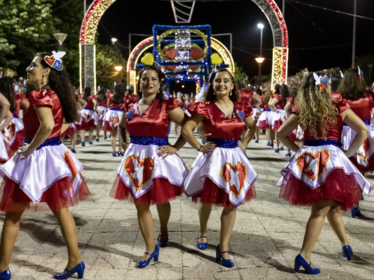 Bispo sobe ao palco nas Festas da Moita